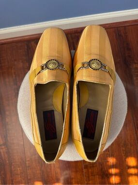 Giorgio Brutini Men's Slip-On Loafers in Mustard Yellow with Gold Medallion